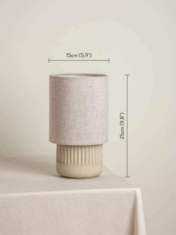 Enza - warm white ribbed concrete table lamp - Image 7