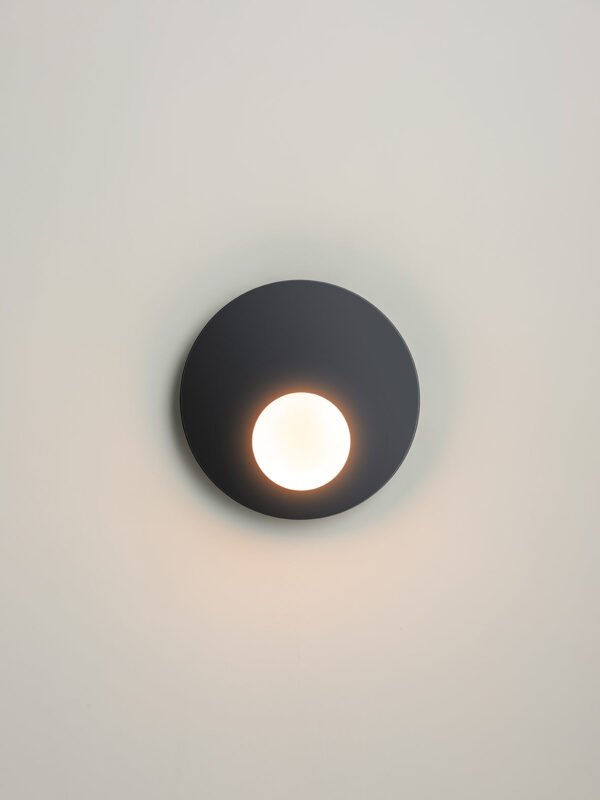 Luna - 1 light matt black wall light - Image 4