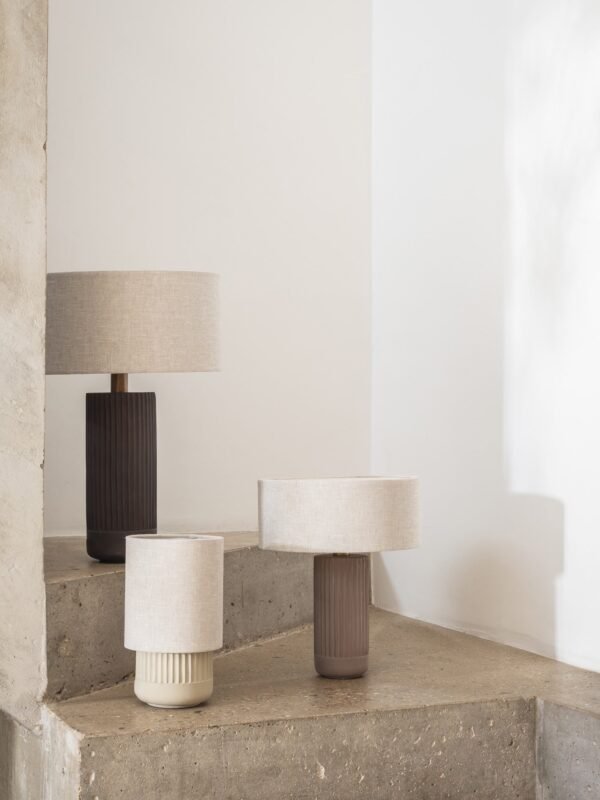 Enza - warm white ribbed concrete table lamp - Image 3