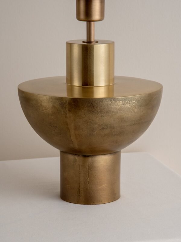 Editions brass lamp with + green lacquer shade - Image 3