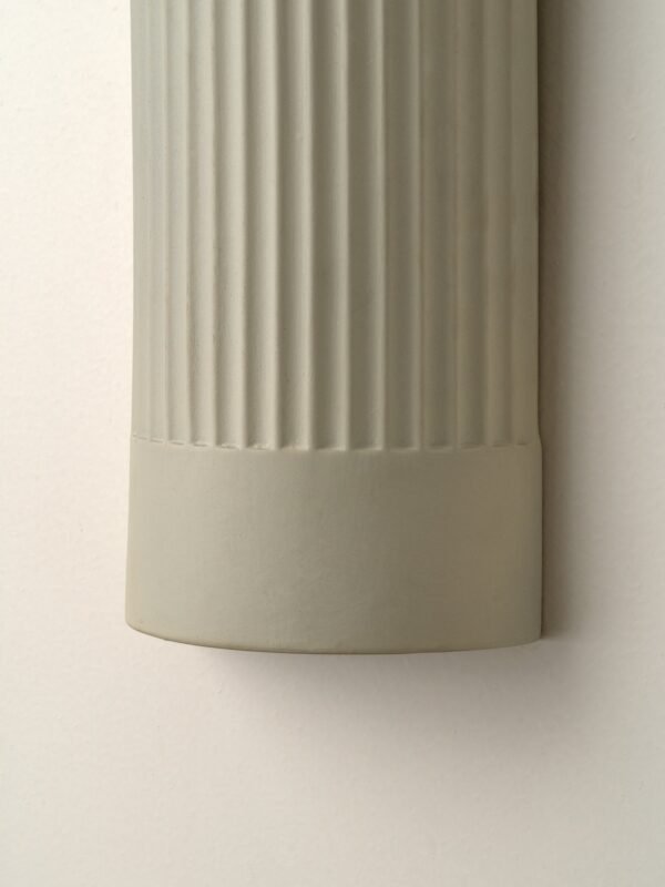 Enza - warm white  ribbed ceramic wall light - Image 3