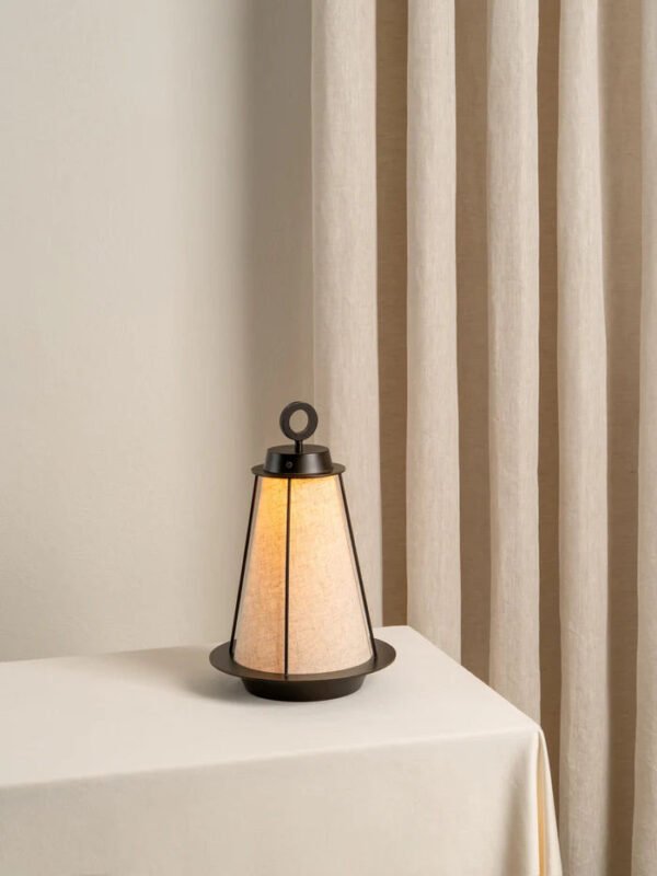 Lanterna - bronze and linen rechargeable table lamp - Image 3