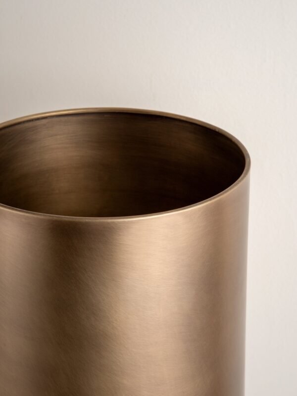 Edition 1.9 - brass lampshade - shade only - Image 2